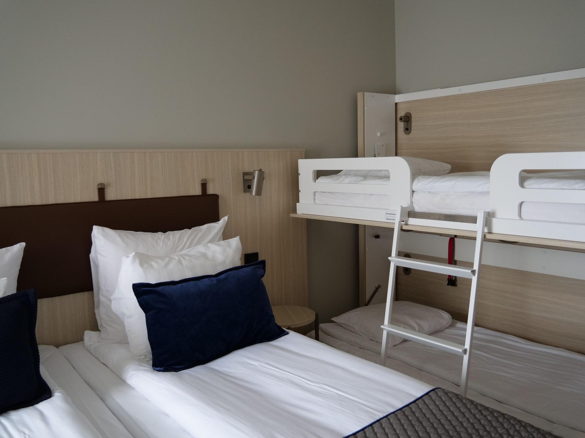 Quality Xpo Hotel 4*